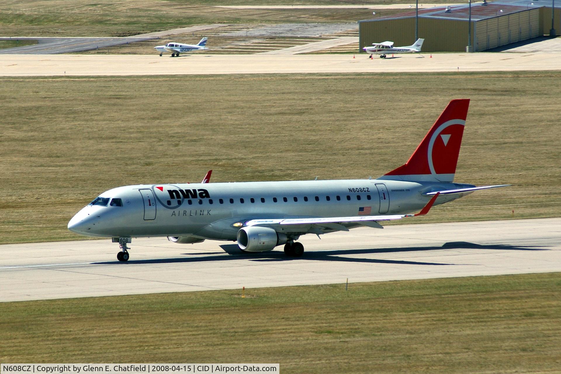 N608CZ, 2007 Embraer 175LR (ERJ-170-200LR) C/N 17000195, Compass on take-off roll on Runway 13