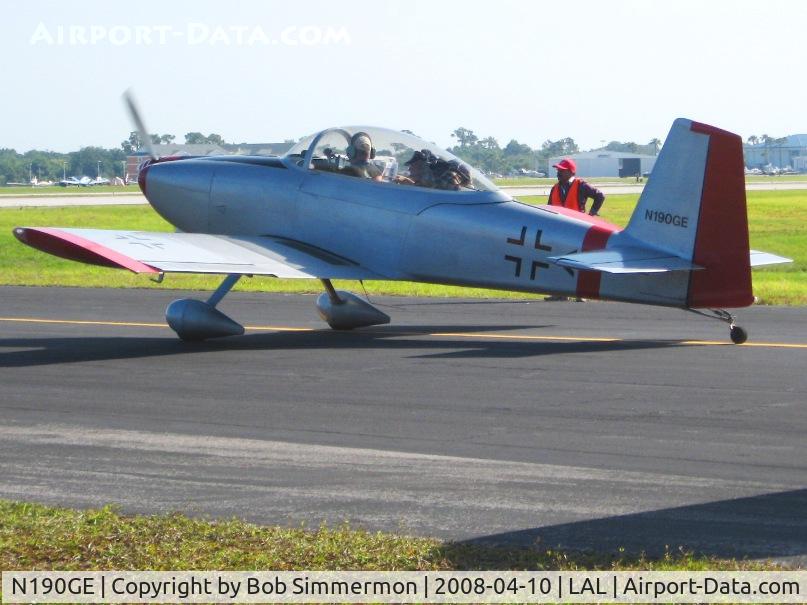 N190GE, 2005 Vans RV-8 C/N 81689, Departing Sun N Fun 2008