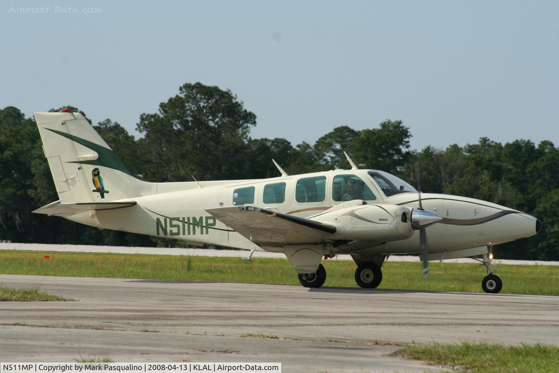 N511MP, 1976 Beech 58 Baron C/N TH-762, Beech 58