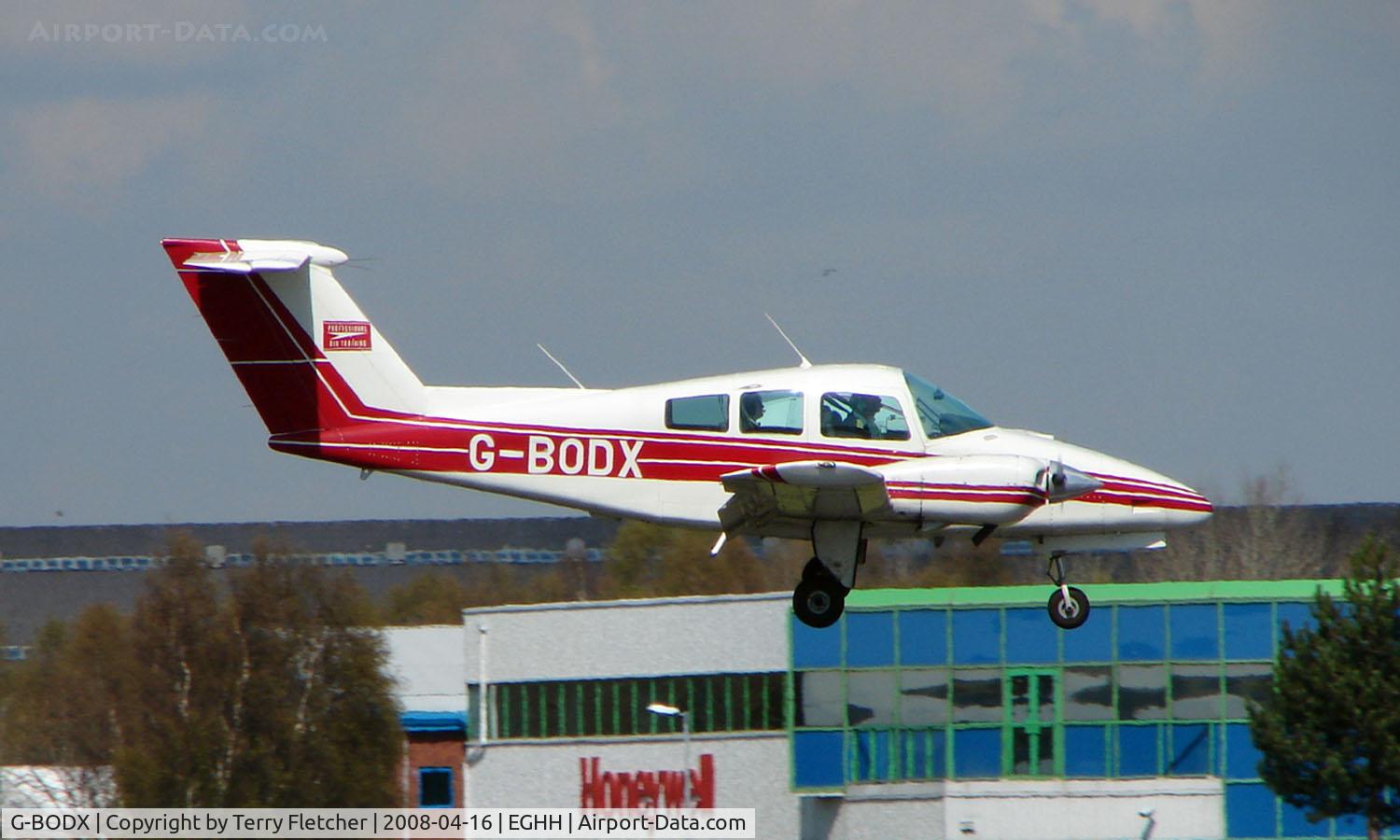 G-BODX, 1979 Beech 76 Duchess C/N ME-309, Beech 76 arriving at Bournemouth