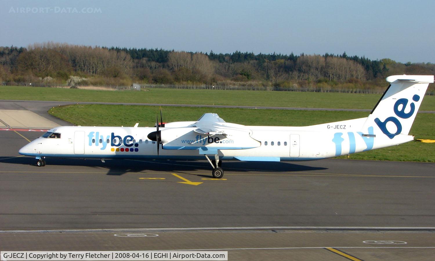 G-JECZ, 2007 De Havilland Canada DHC-8-402Q Dash 8 C/N 4179, FLYBE Dash 8 at Southampton