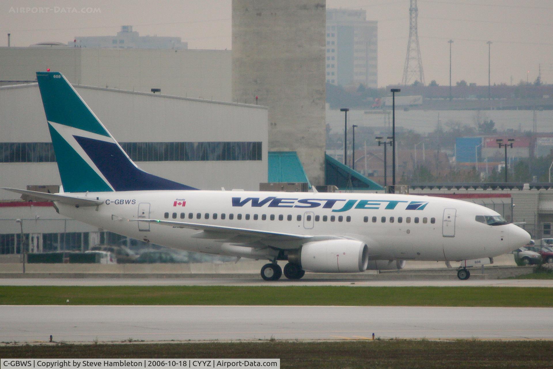 C-GBWS, 2006 Boeing 737-6CT C/N 34288, Shot from the bedroom window of Sheraton Hotel