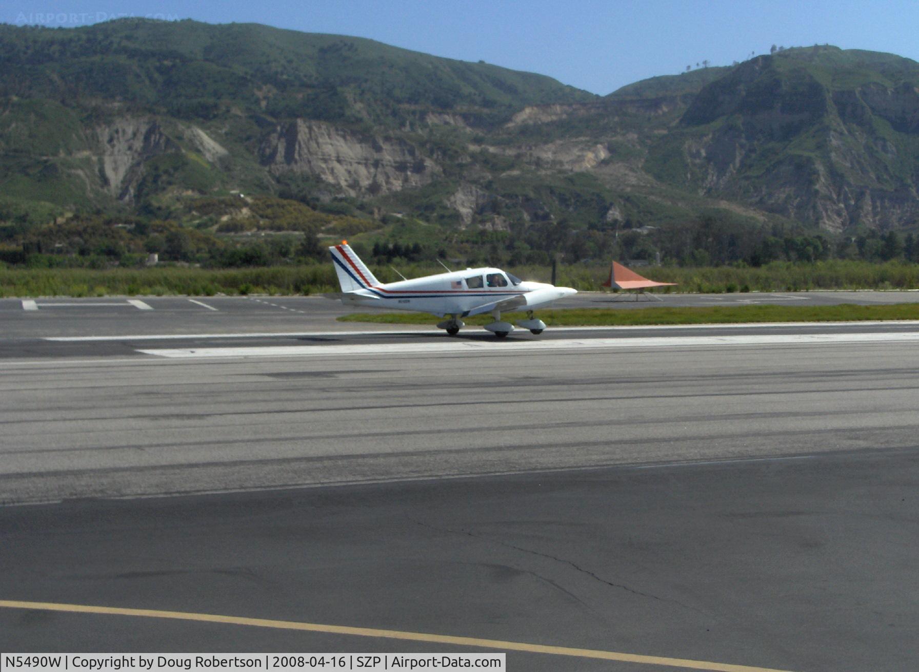 N5490W, 1962 Piper PA-28-160 Cherokee C/N 28-575, 1962 Piper PA-28-160 CHEROKEE, Lycoming O-320-B2B 160 Hp, landing roll Rwy 22