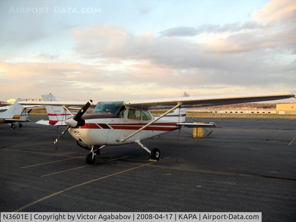 N3601E, 1978 Cessna 172N C/N 17271603, Parked at Centennial