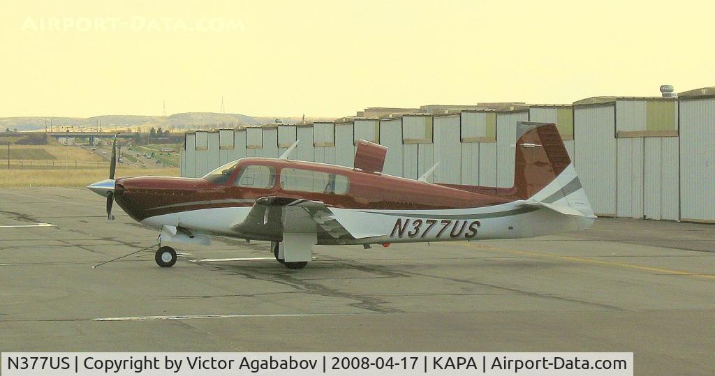 N377US, 2005 Mooney M20M Bravo C/N 27-0337, Unloading baggage...