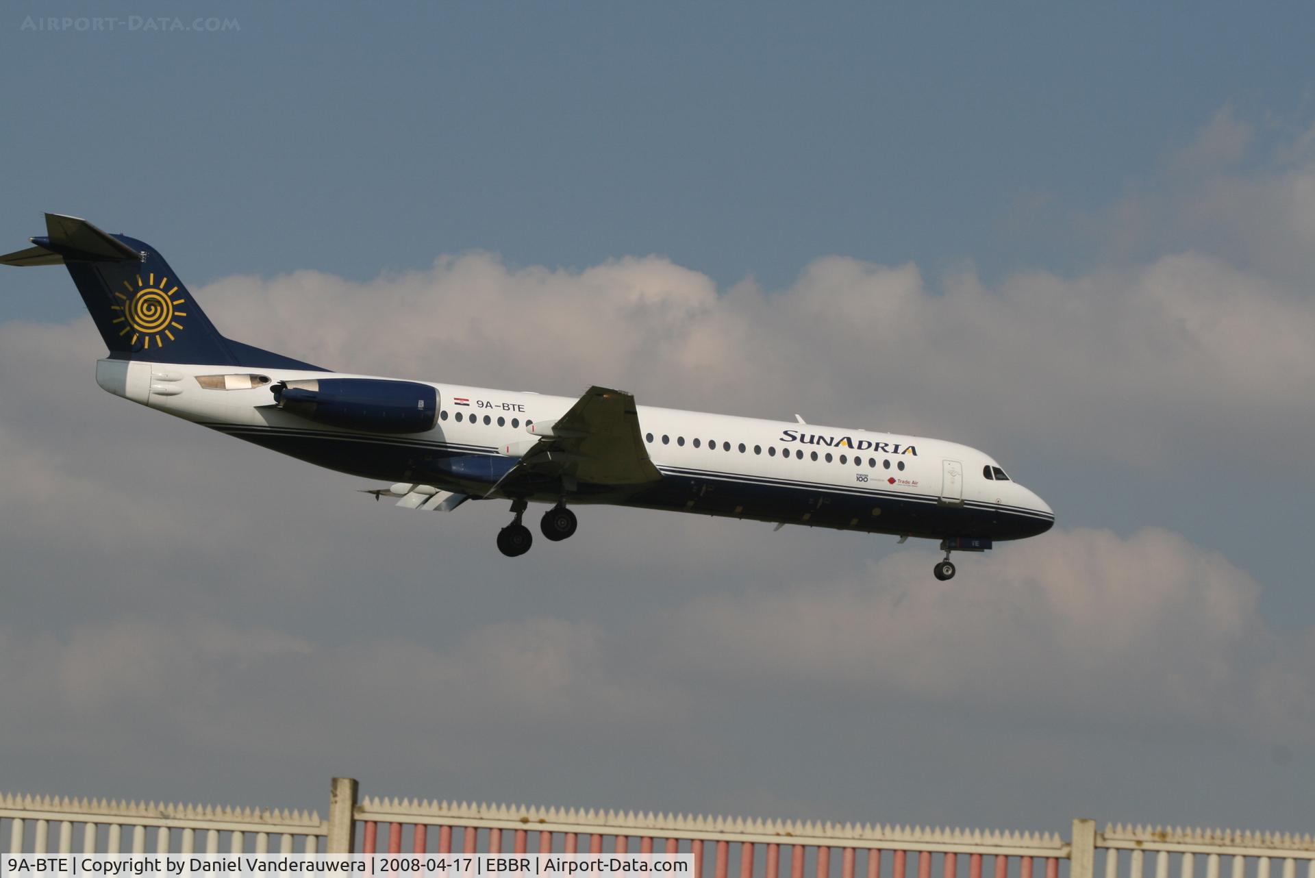9A-BTE, 1992 Fokker 100 (F-28-0100) C/N 11416, descending to rwy 02