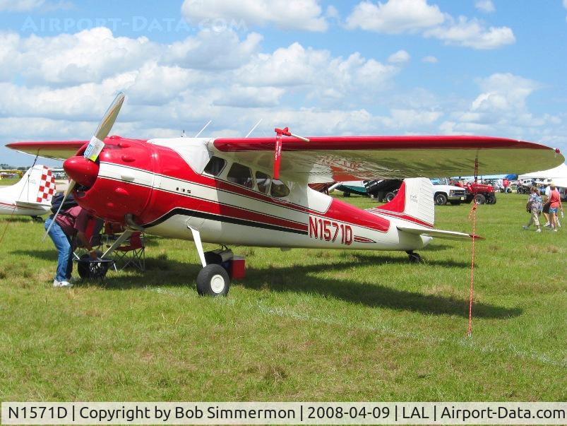 N1571D, 1952 Cessna 195A C/N 7793, Sun N Fun 2008