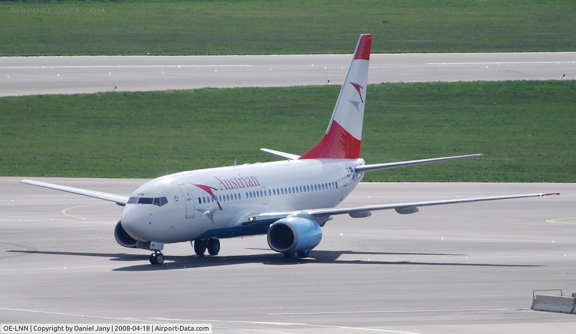 OE-LNN, 2000 Boeing 737-7Z9 C/N 30418, In new Austrian livery