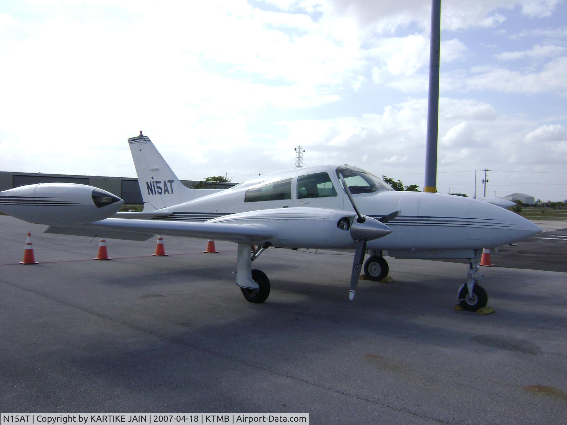 N15AT, 1974 Cessna 310R C/N 310R0103, CESSNA 310 AT KENDALL TAMIAMI AIRPORT