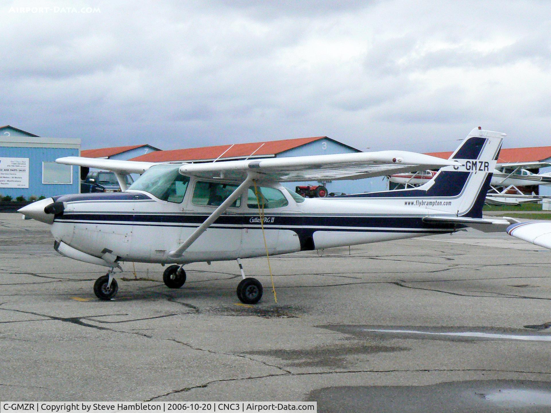 C-GMZR, 1981 Cessna 172RG Cutlass RG C/N 172RG0907, At Brampton, Ontario