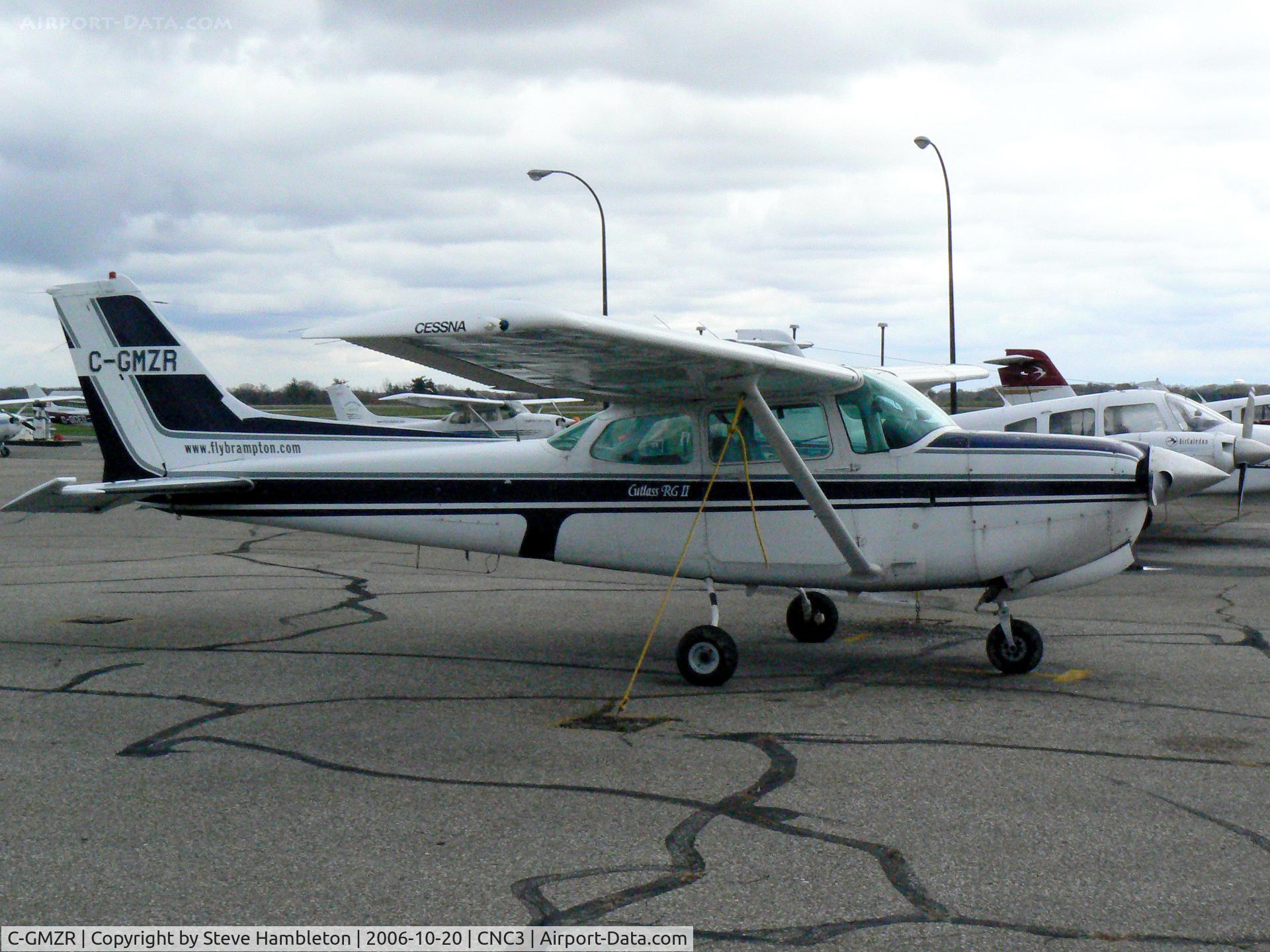 C-GMZR, 1981 Cessna 172RG Cutlass RG C/N 172RG0907, At Brampton, Ontario