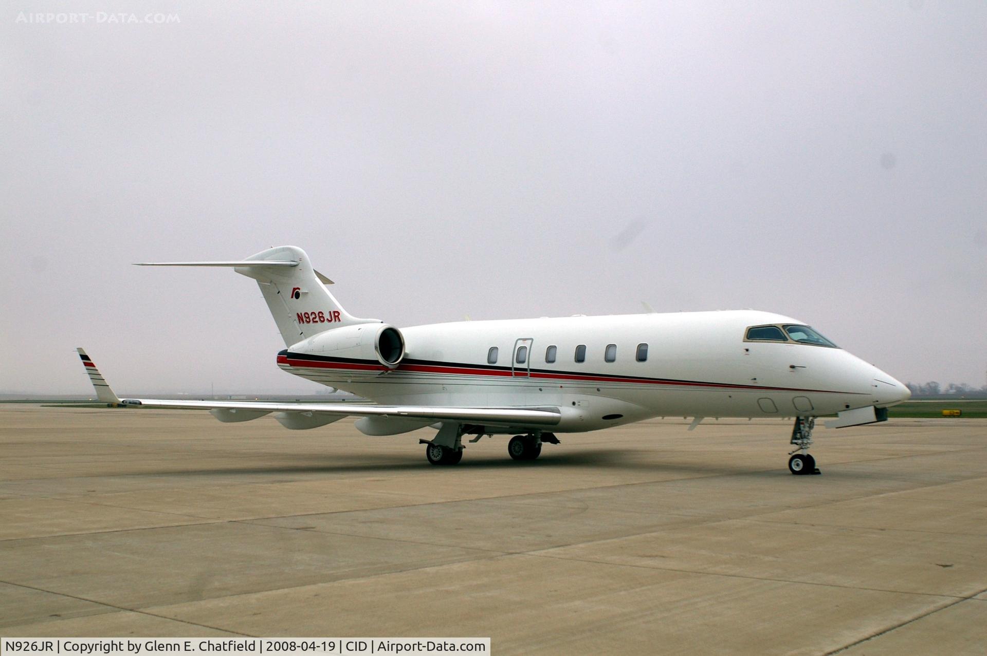 N926JR, 2006 Bombardier Challenger 300 (BD-100-1A10) C/N 20103, On the Landmark ramp.