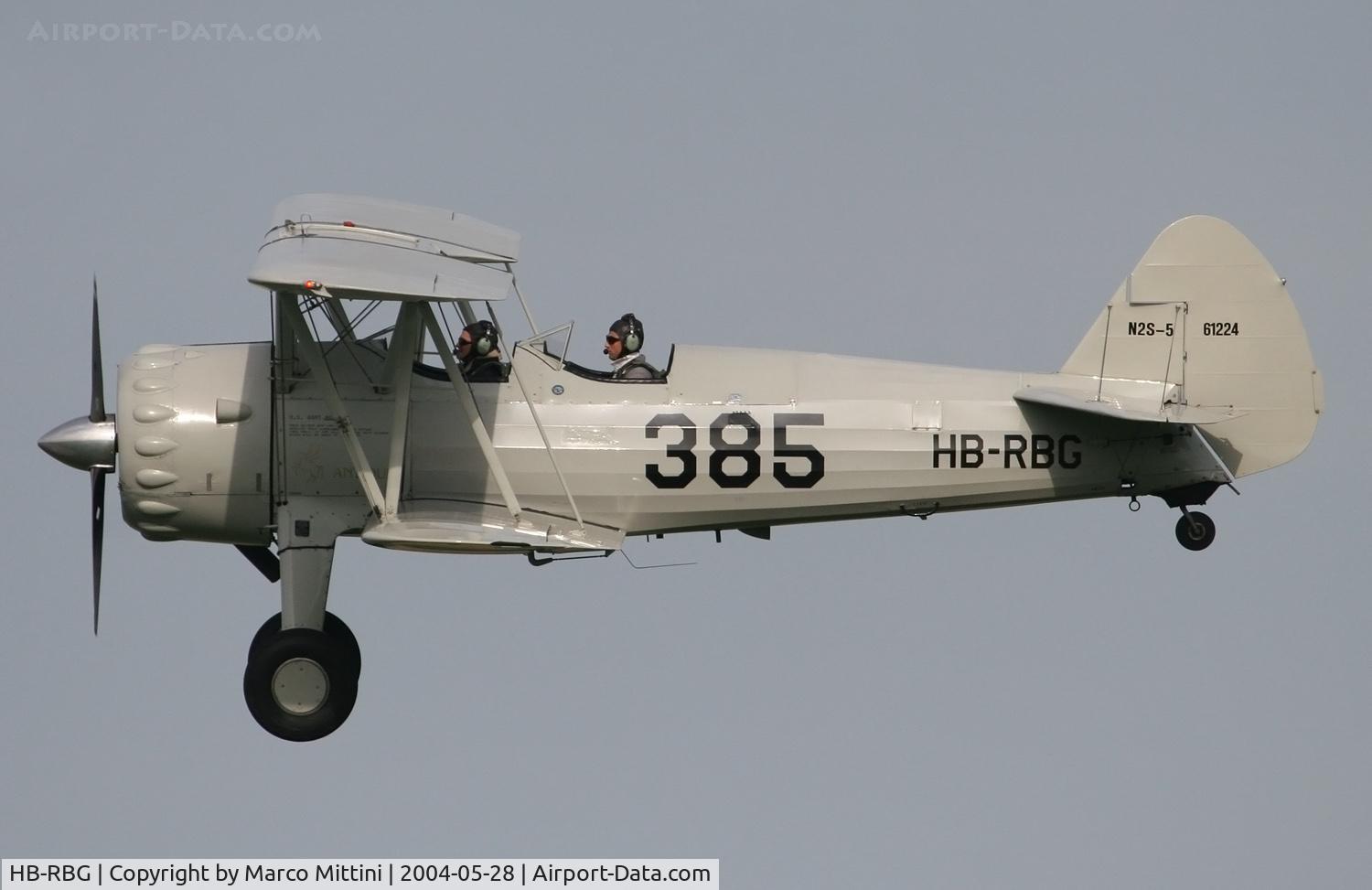 HB-RBG, 1940 Boeing PT-13D Kaydet (E75) C/N 75-5346, On landing at Lodrino airport
