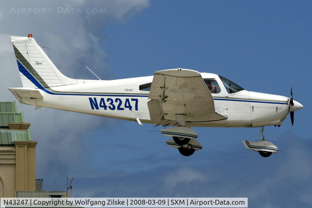 N43247, 1974 Piper PA-28-151 Cherokee Warrior C/N 28-7415456, visitor