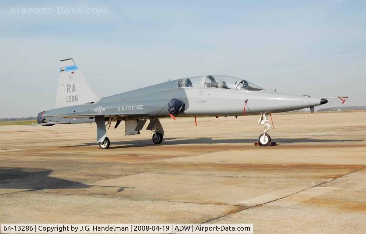 64-13286, 1964 Northrop T-38A Talon C/N N.5715, AT-38C @NAF Washington