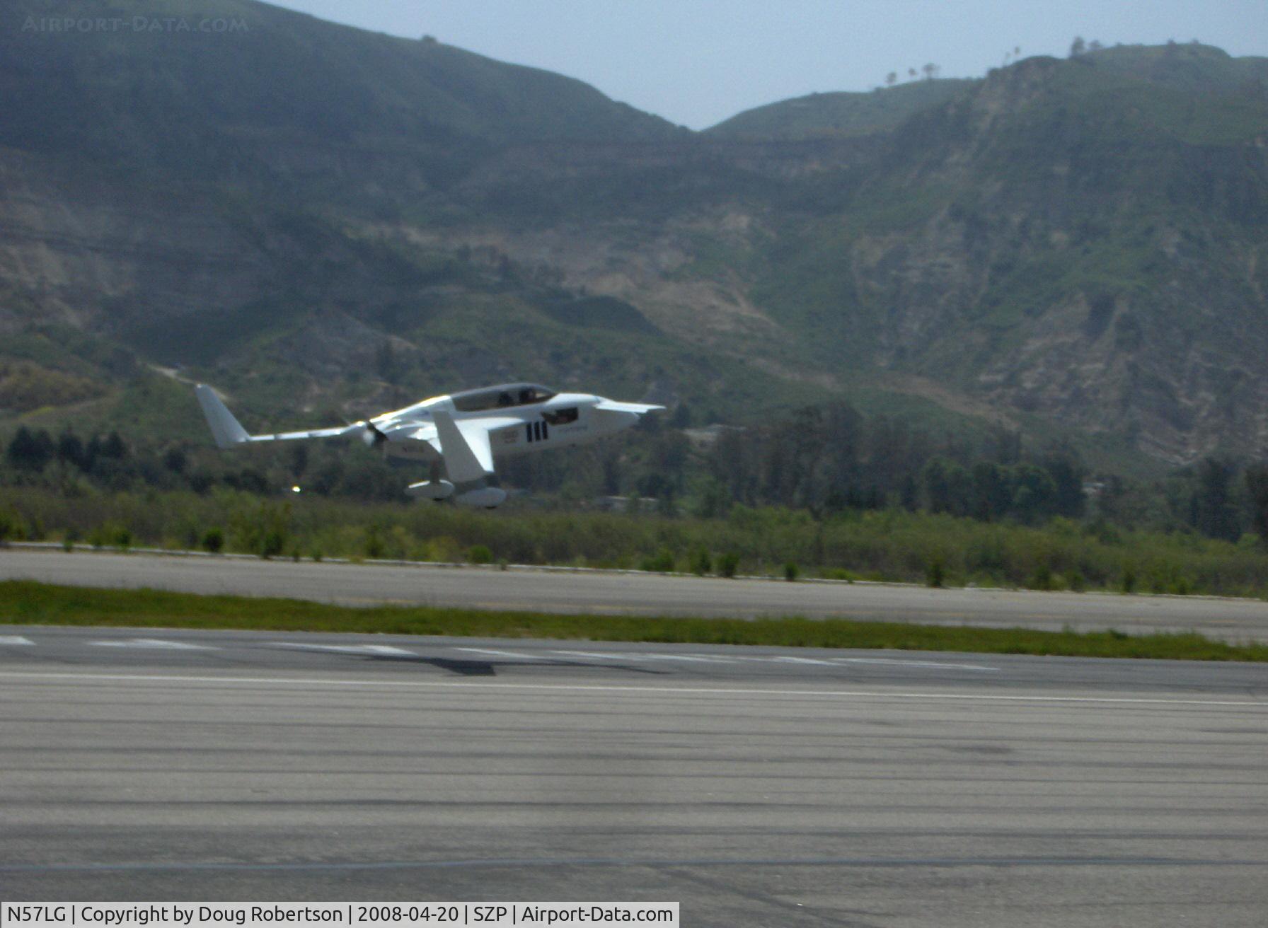 N57LG, 1983 Rutan VariEze C/N 57Z, 1983 Godsey/Klaus Savier modified Rutan VARI-EZE, Continental O-200 100+ Hp, World FAI multiple  record speedster, takeoff climb Rwy 22