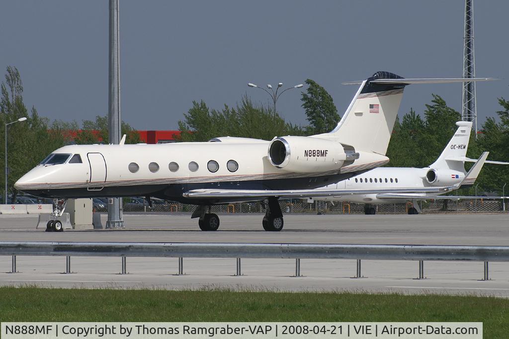 N888MF, 1995 Gulfstream Aerospace G-IV C/N 1268, Executive Jet Management Gulfstream 4