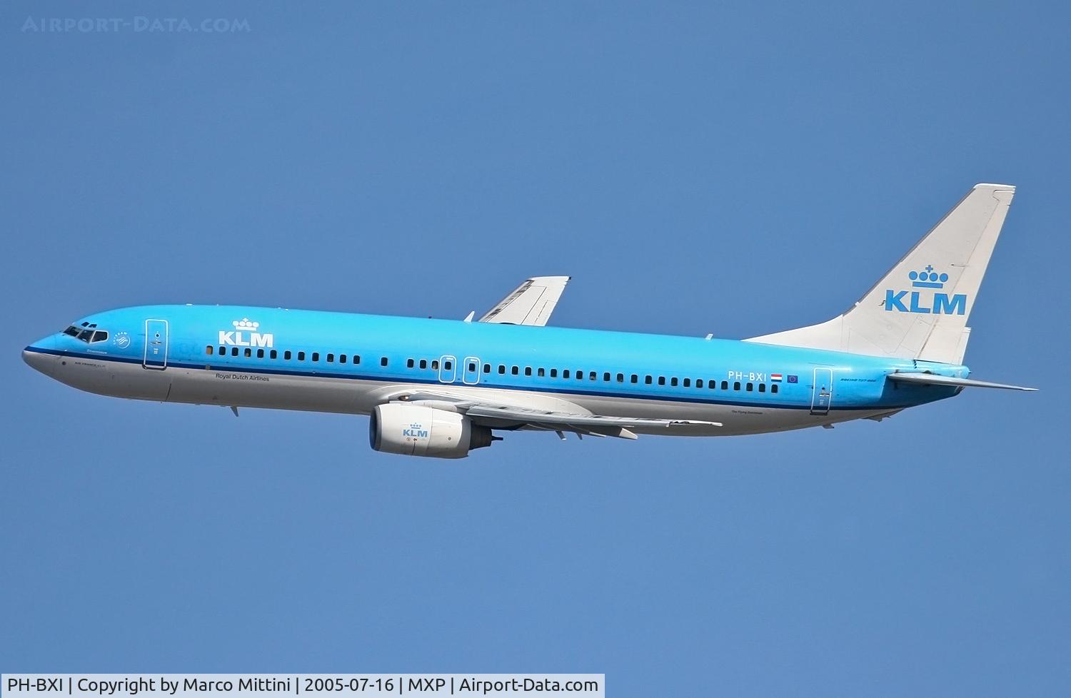 PH-BXI, 2000 Boeing 737-8K2 C/N 30358, Departing from Milano Malpensa