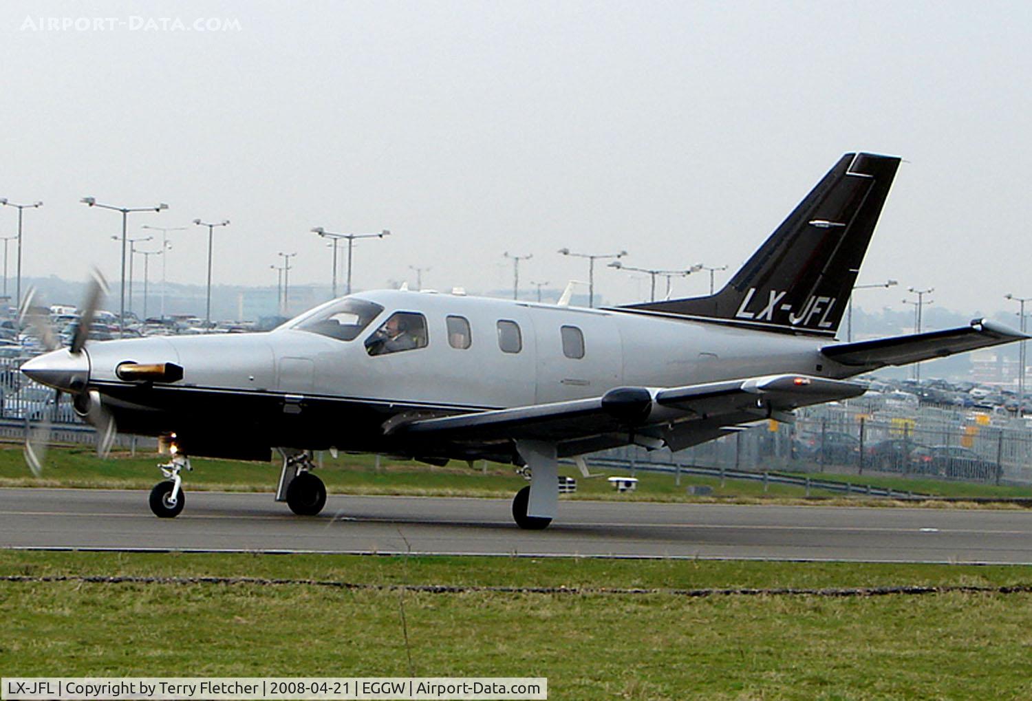 LX-JFL, 2007 Socata TBM-850 C/N 391, Luxembourg registered TBM850 at Luton