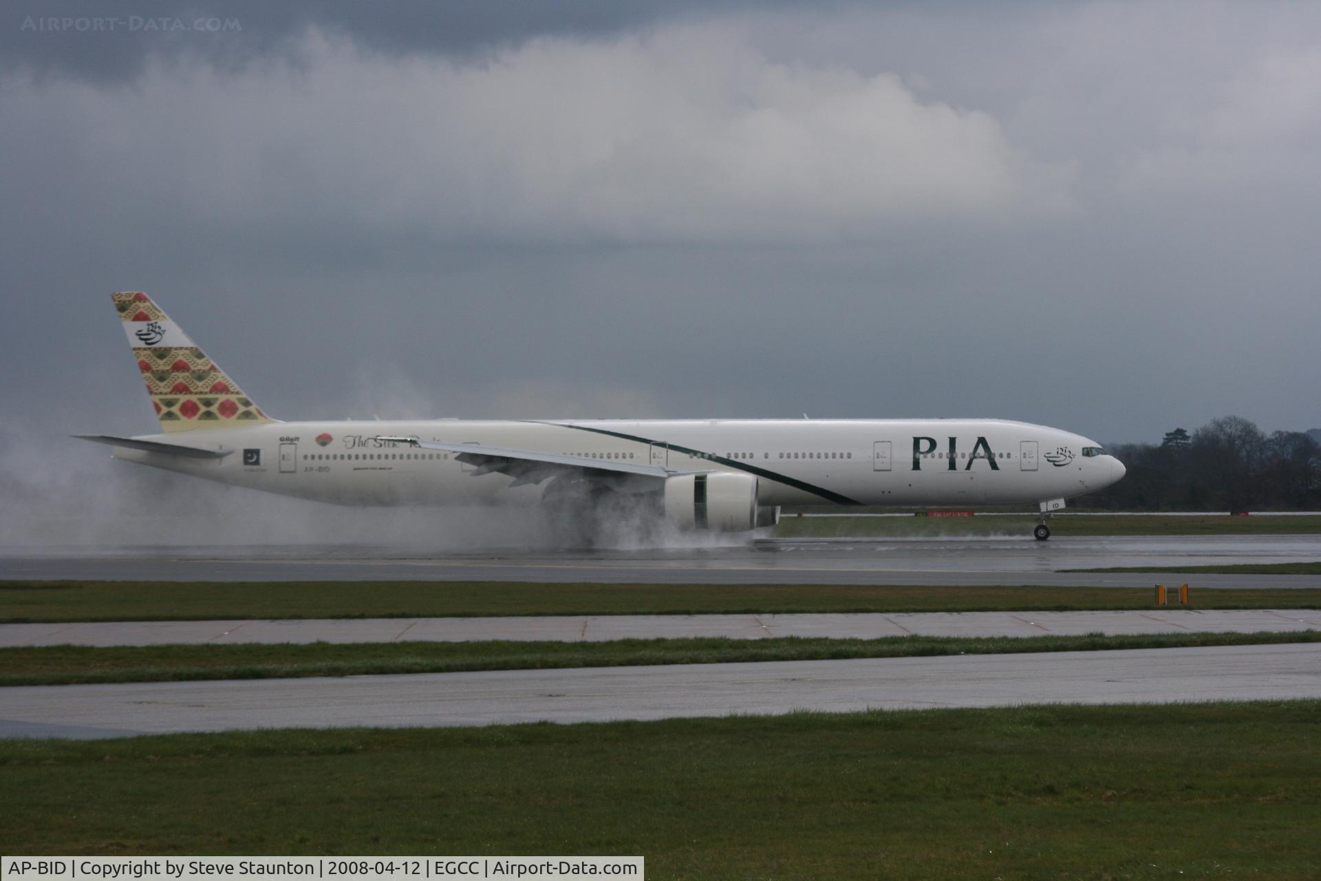 AP-BID, 2008 Boeing 777-340/ER C/N 33780, Taken at Manchester Airport on a typical showery April day