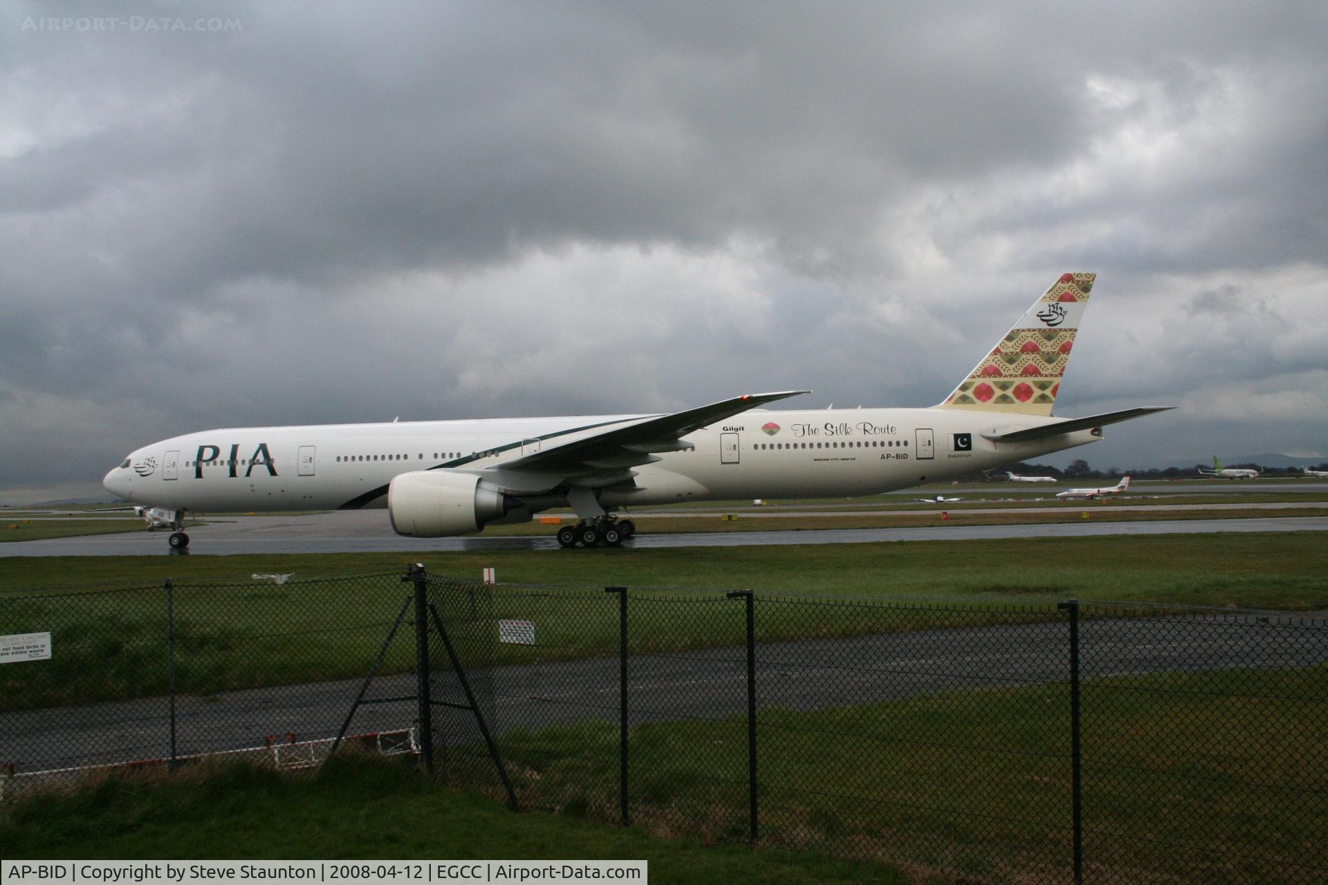 AP-BID, 2008 Boeing 777-340/ER C/N 33780, Taken at Manchester Airport on a typical showery April day