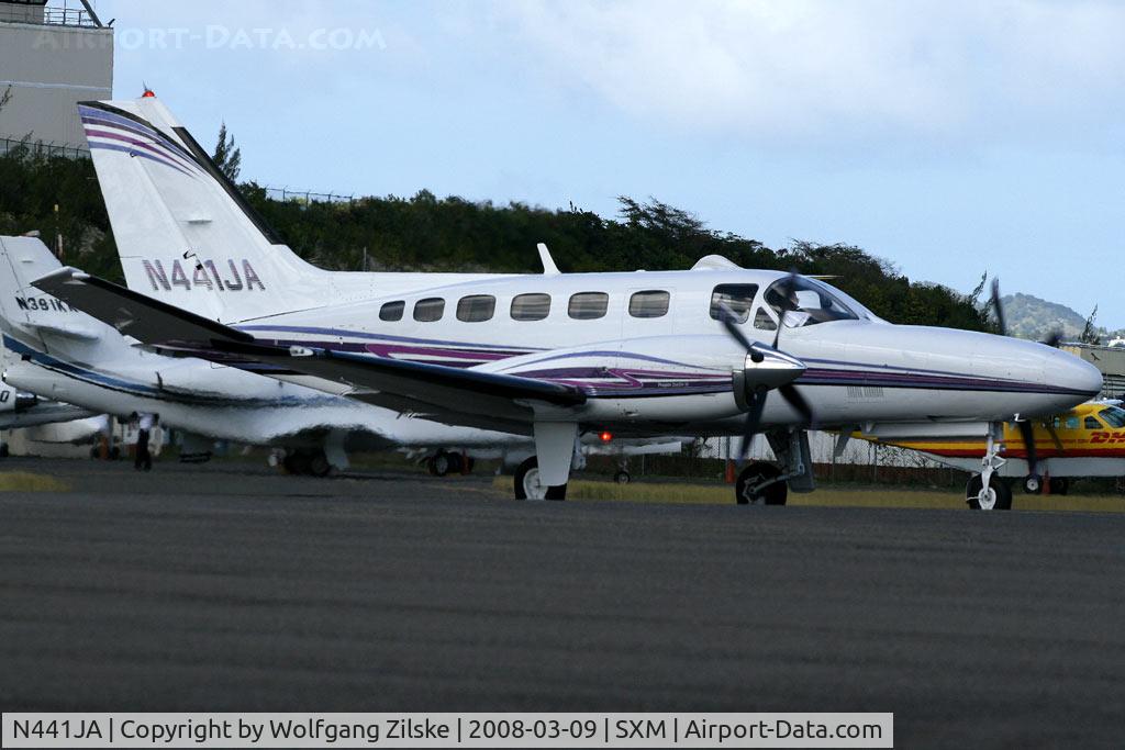 N441JA, 1980 Cessna 441 C/N 441-0137, visitor