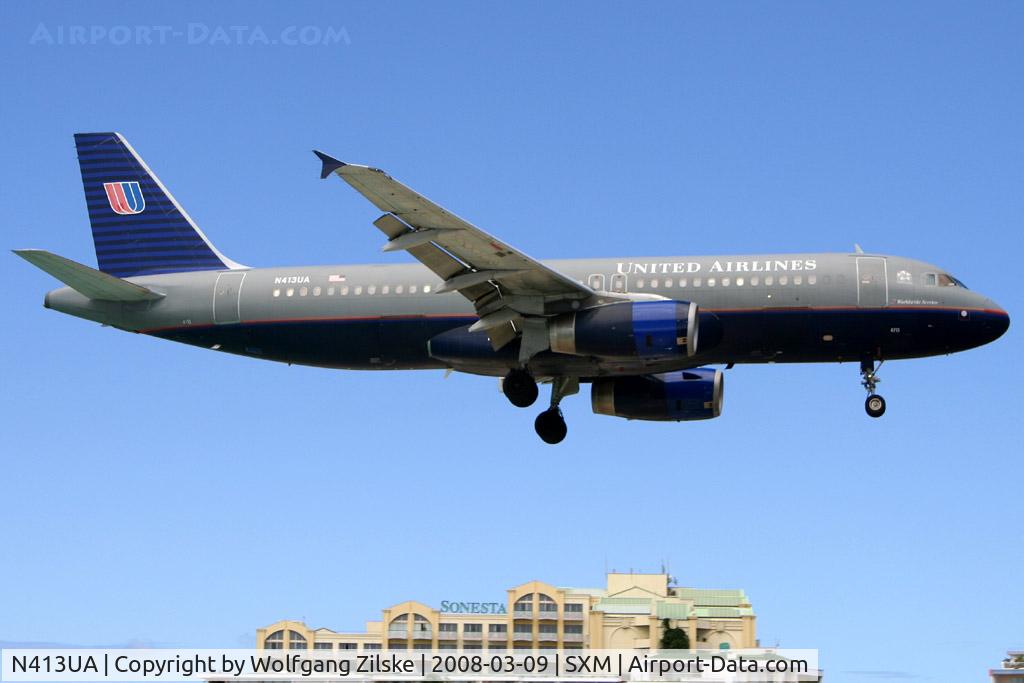 N413UA, 1994 Airbus A320-232 C/N 470, visitor