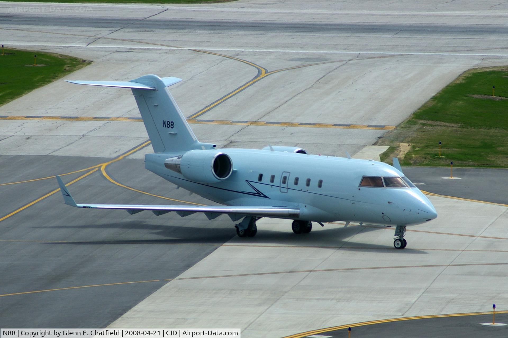 N88, 2004 Bombardier Challenger 604 (CL-600-2B16) C/N 5588, Turning off at Alpha 4 to taxi back to runway 9