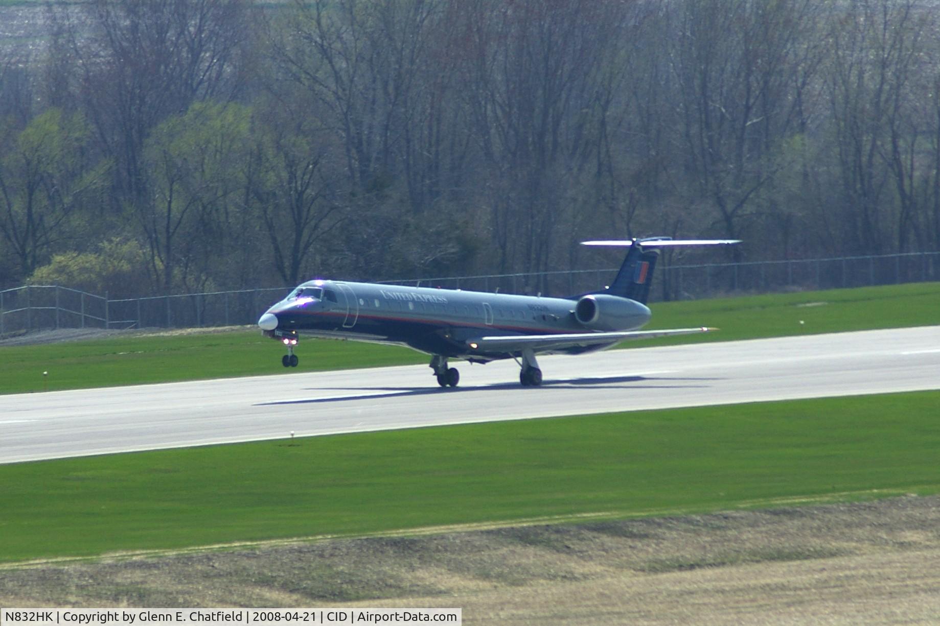 N832HK, 2003 Embraer ERJ-145LR (EMB-145LR) C/N 145771, LOF8028 rotating on runway 9 heading for ORD