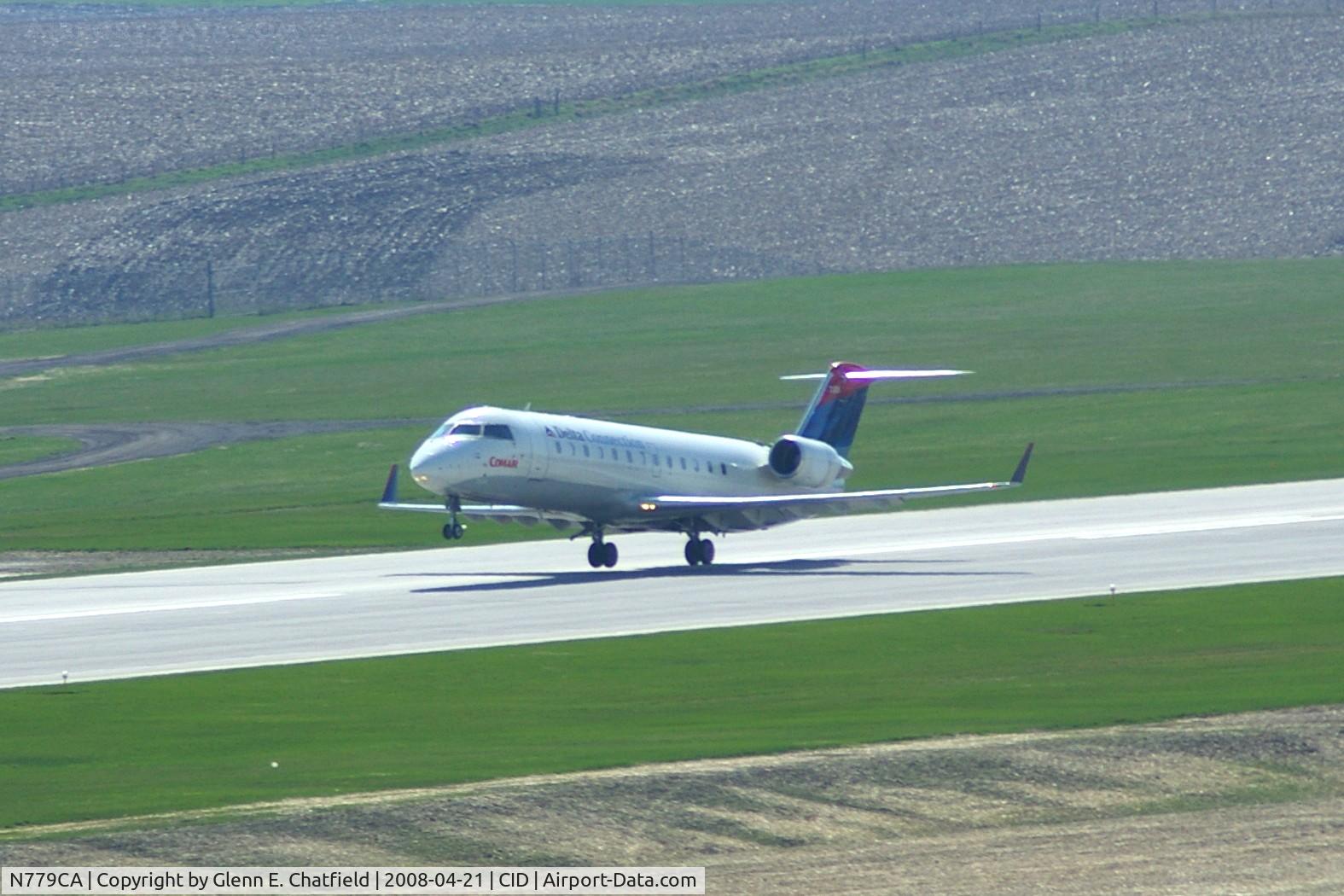 N779CA, 1999 Bombardier CRJ-100ER (CL-600-2B19) C/N 7306, Departing Runway 9 For CVG