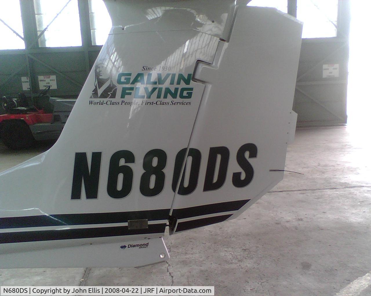 N680DS, 2006 Diamond DA-40 Diamond Star C/N 40.680, Tail of N680DS
