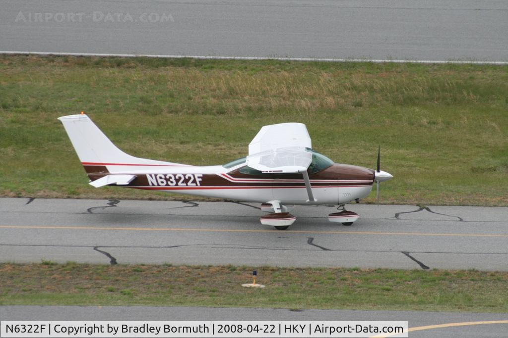 N6322F, 1975 Cessna 182P Skylane C/N 18264157, A great day to take pictures.