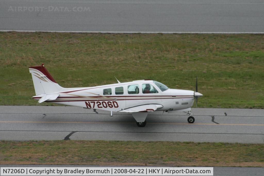 N7206D, 1984 Beech B36TC Bonanza C/N EA-435, A great day to take pictures.