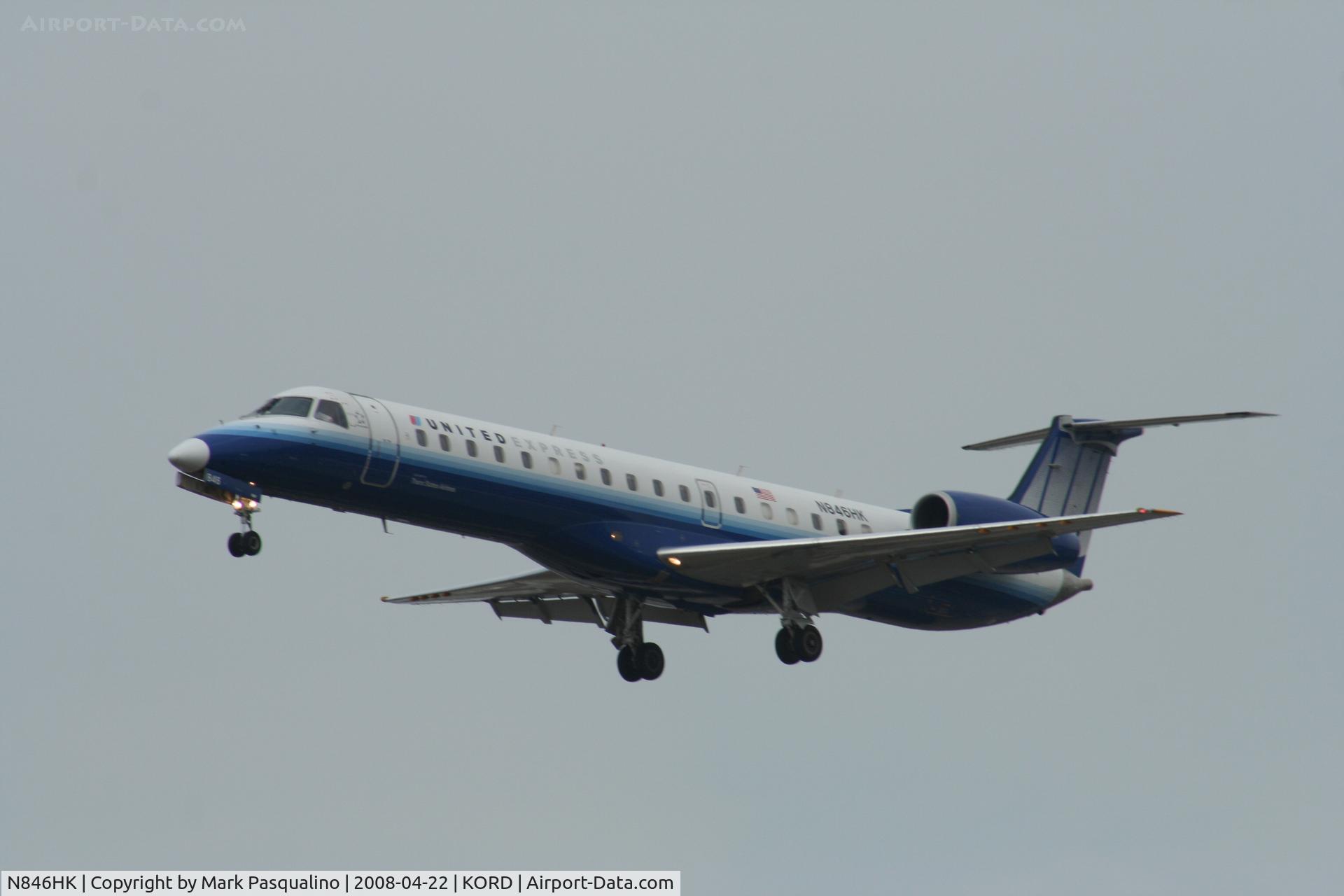 N846HK, 2004 Embraer ERJ-145LR (EMB-145LR) C/N 14500855, EMB-145LR