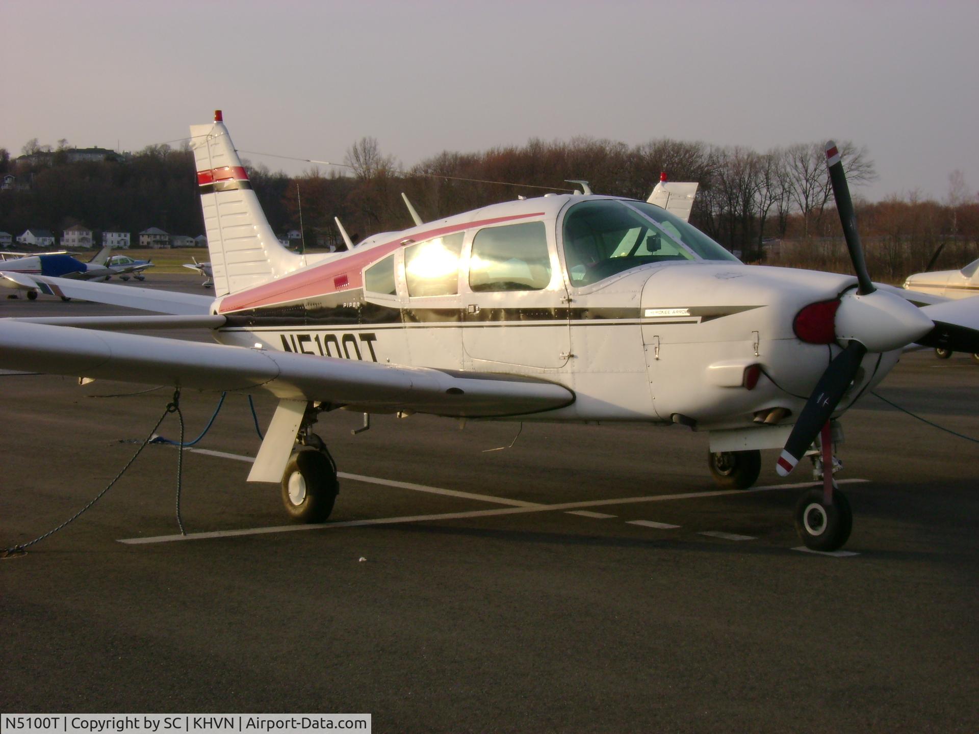 N5100T, 1972 Piper PA-28R-200 C/N 28R-7235191, on the ramp