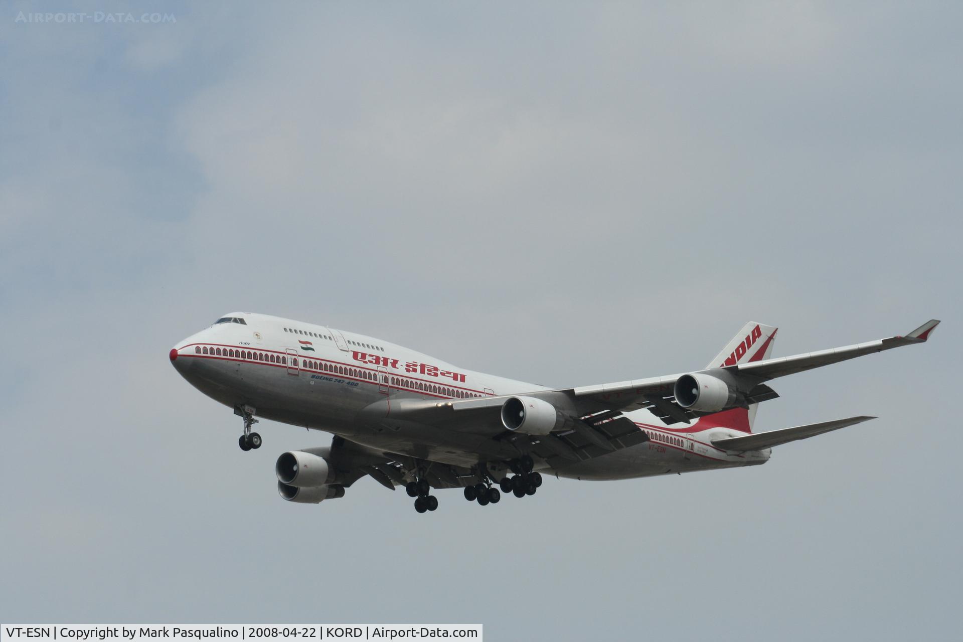 VT-ESN, 1993 Boeing 747-437 C/N 27164, Boeing 747-400