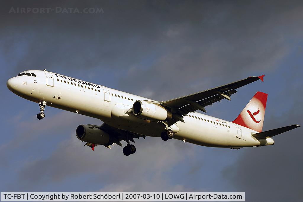 TC-FBT, 1998 Airbus A321-131 C/N 855, Arriving from Antalya