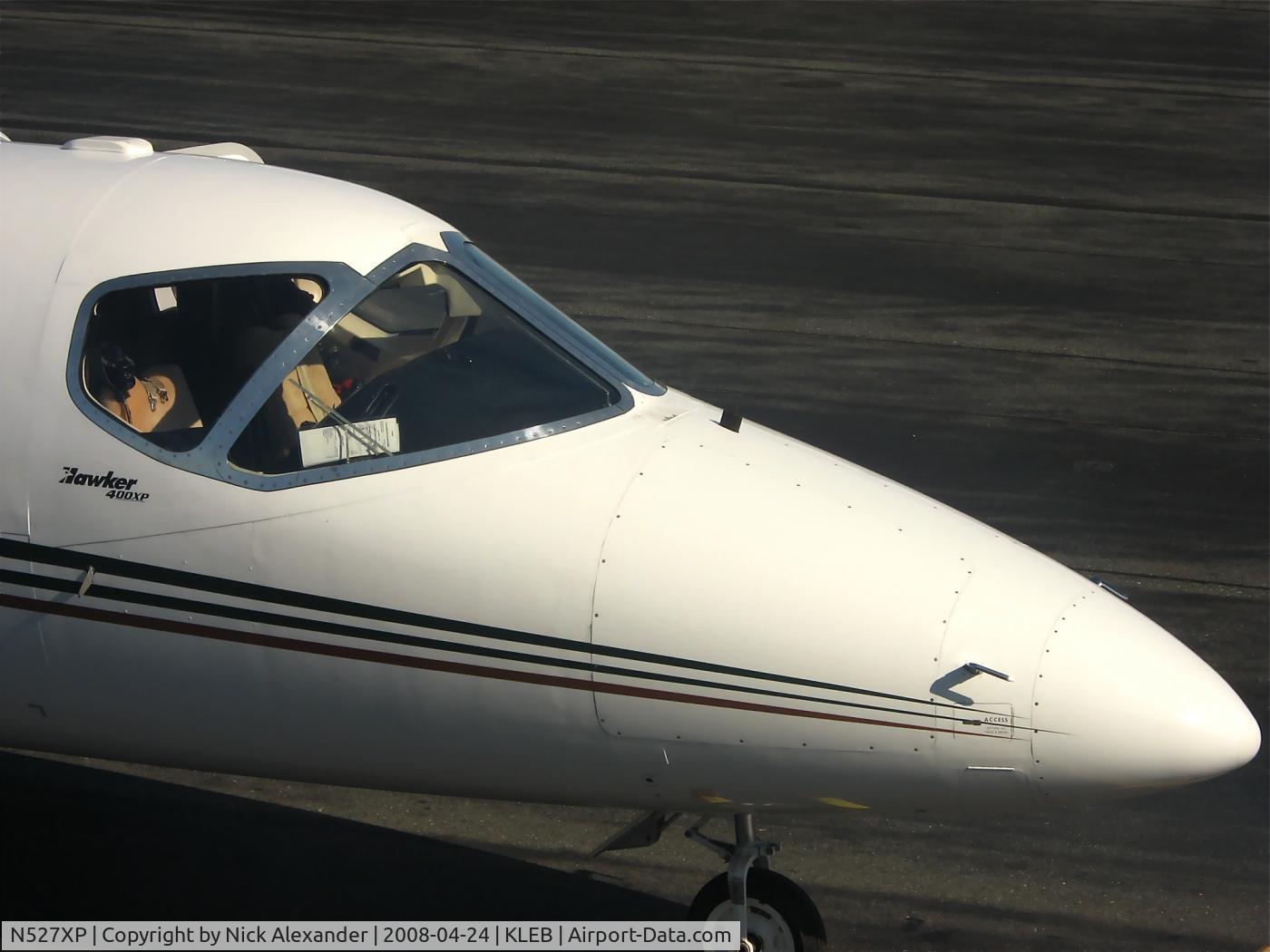 N527XP, 2007 Hawker Beechcraft 400A Beechjet C/N RK-527, Close up of this aircraft at KLEB