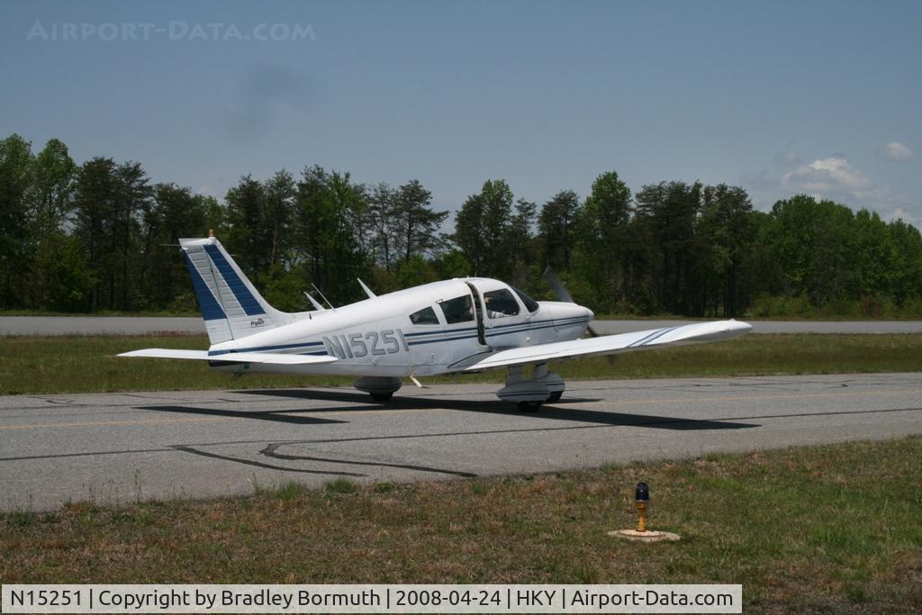 N15251, 1972 Piper PA-28-235 C/N 28-7310027, A great day to take pictures.