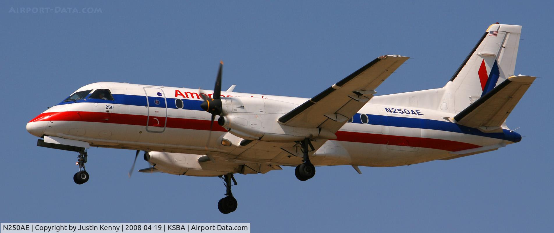 N250AE, 1991 Saab 340B C/N 340B-250, N250AE Landing on runway 25 at KSBA
