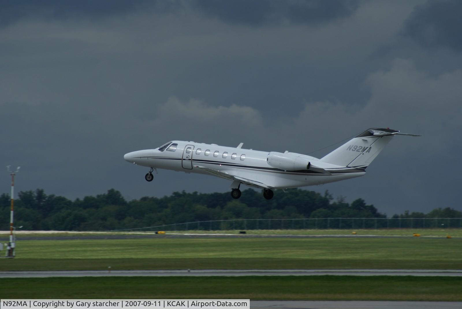 N92MA, 2005 Cessna 525B C/N 525B0048, takeoff to CLE