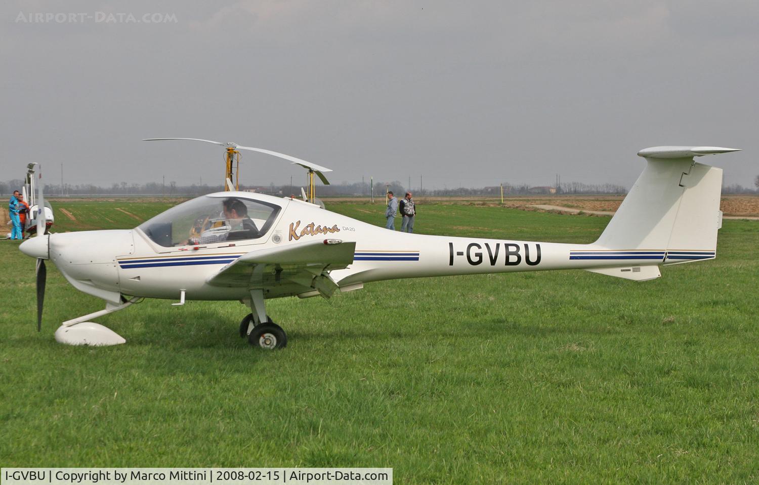 I-GVBU, 1995 Diamond DA-20A-1 Katana C/N 10012, On Casaleggio airstripe