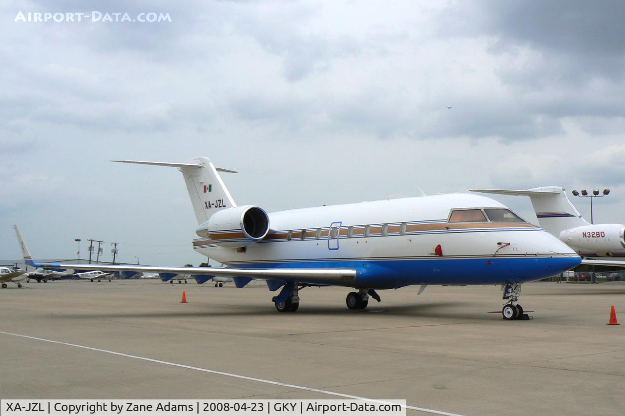 XA-JZL, 1994 Canadair Challenger 601-3R (CL-600-2B16) C/N 5158, At Arlington Municipal
