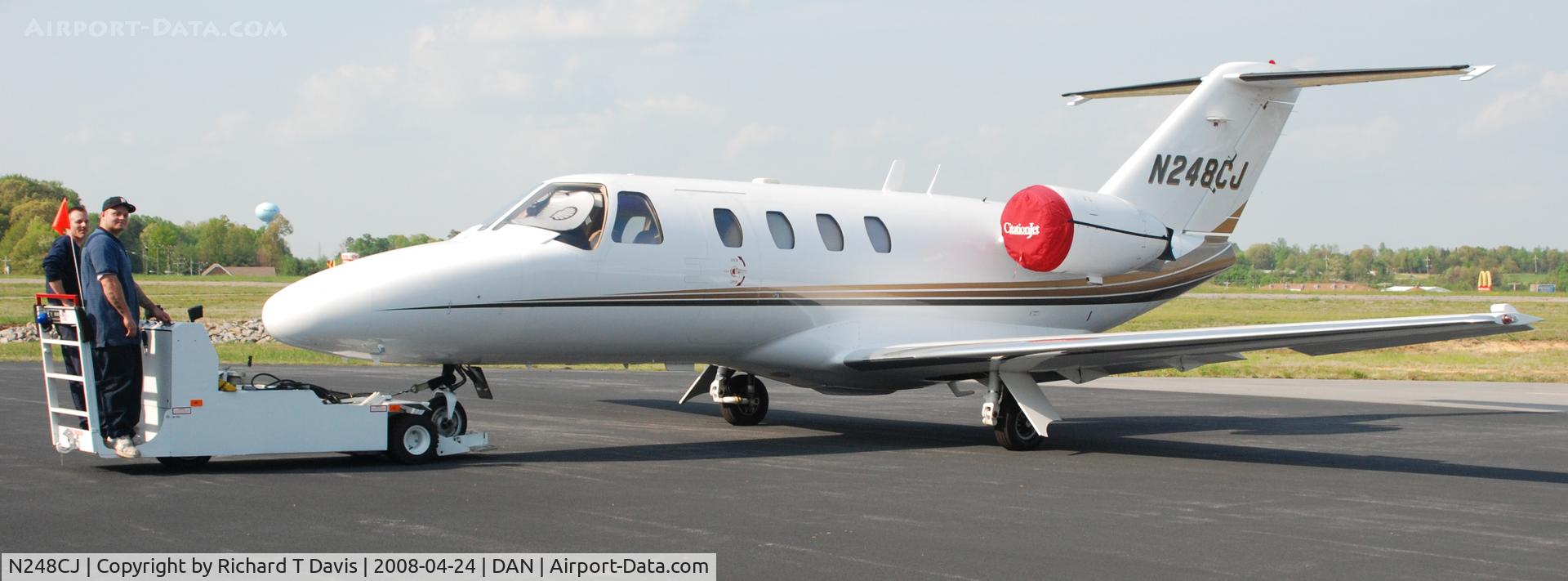 N248CJ, 1998 Cessna 525 CitationJet C/N 525-0248, Mark and David  move this 1998 Cessna 525 into its parking space for the weekend  in Danville Va.