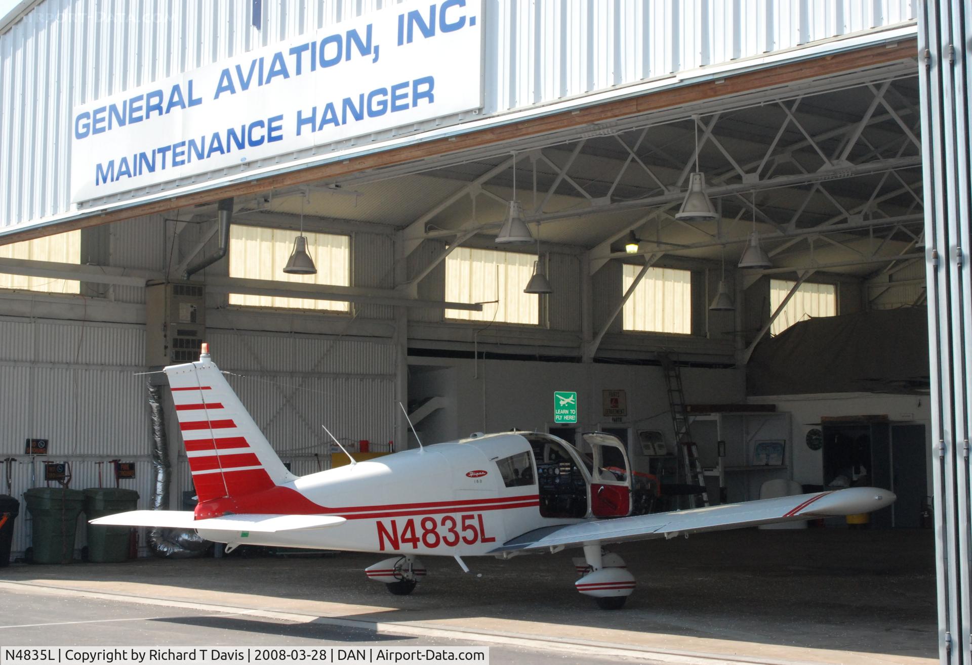 N4835L, 1967 Piper PA-28-180 C/N 28-4179, 1967 Piper PA-28-180 in Danville Va.