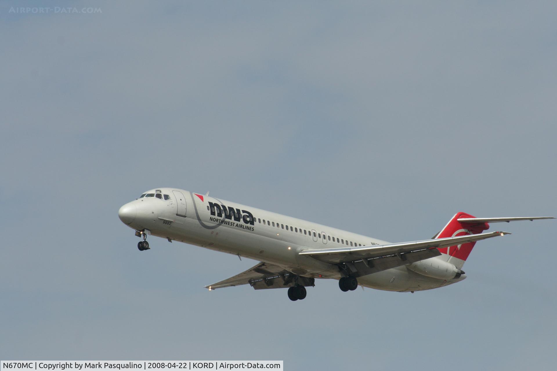 N670MC, 1976 Douglas DC-9-51 C/N 47659, DC-9-51