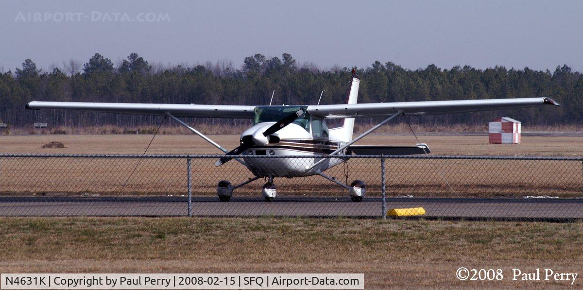 N4631K, 1975 Cessna 182P Skylane C/N 18263633, In Suffolk for a spell