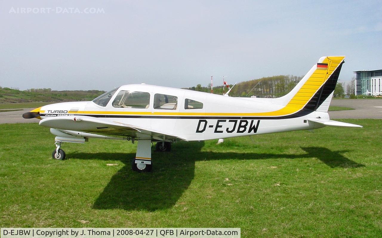 D-EJBW, 2002 Piper PA-28R-201T Turbo Cherokee Arrow III C/N 28R-7703407, Piper PA-28R-201T Turbo Arrow III