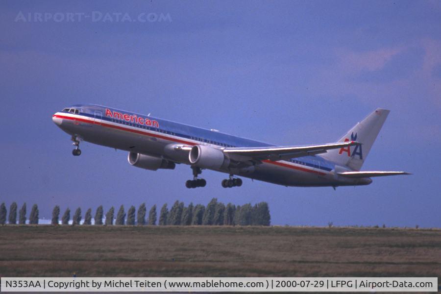 N353AA, 1988 Boeing 767-323 C/N 24034, American Airlines