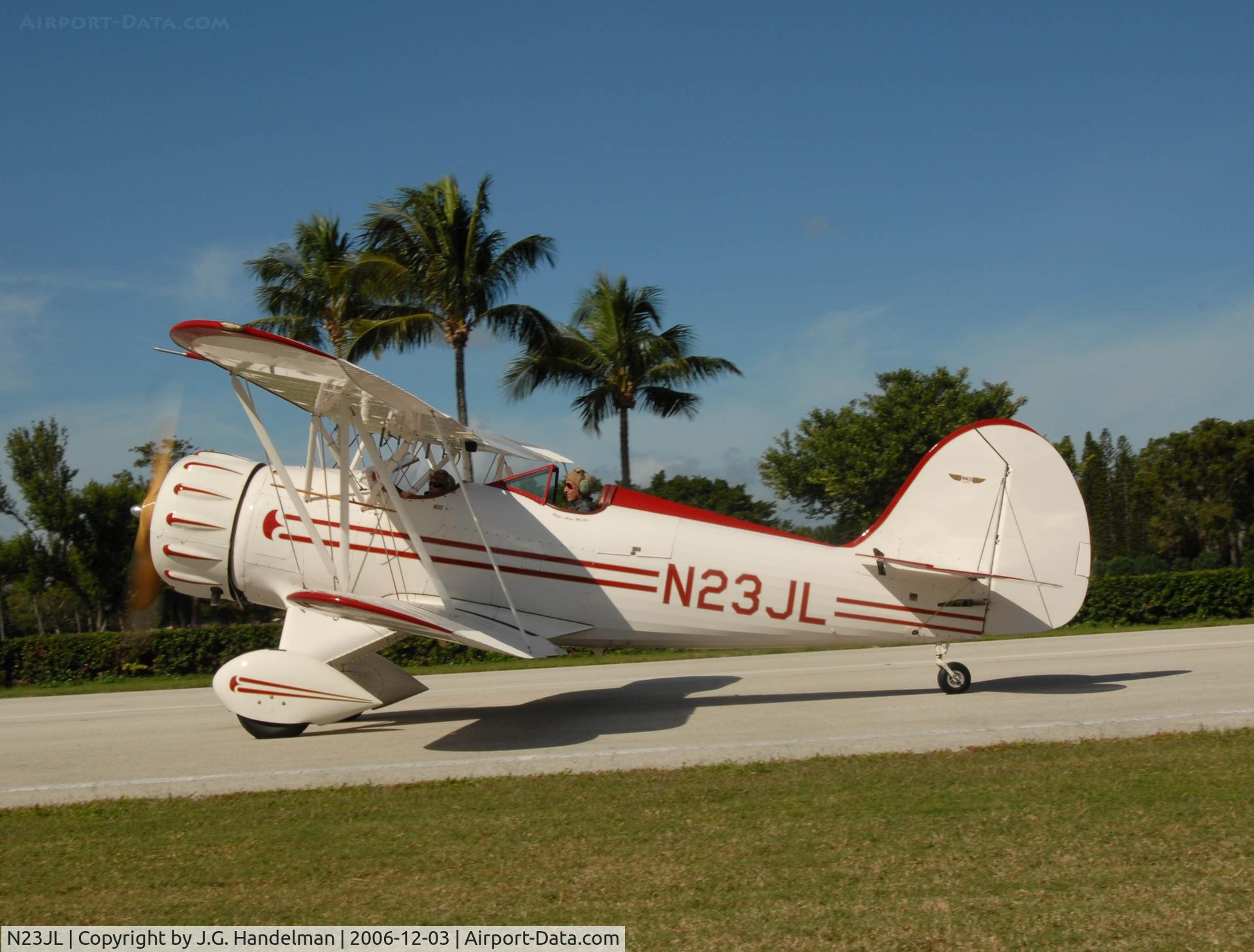 N23JL, 1997 Waco YMF C/N F5C-076, Taxiing at Ocean Reef Club